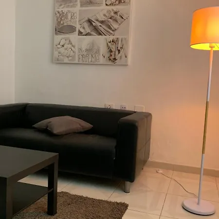 Comfort Aire Conditioner In Shared In Playa Vistas Cristianos Habitaciones, Stanza Guest house *